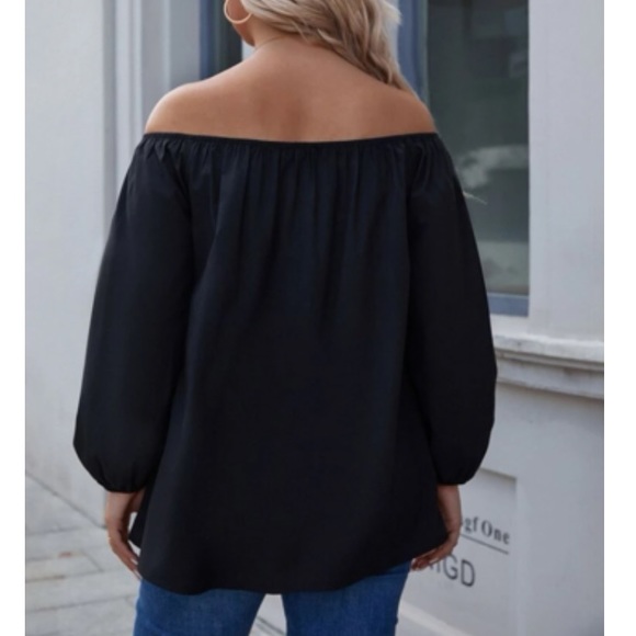 Luxe plus size off shoulder top - Picture 5 of 5
